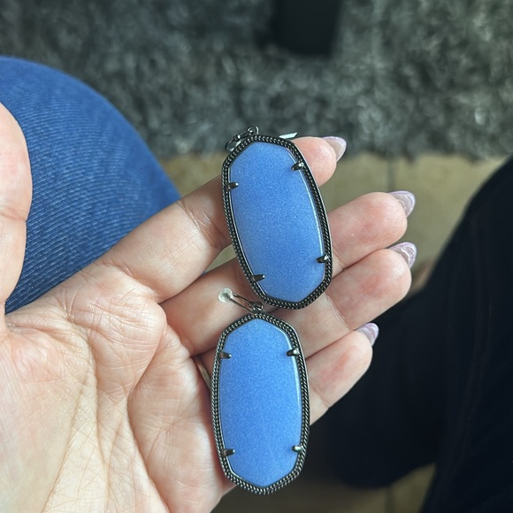 Kendra Scott glow in the dark Danielle’s - Picture 1 of 1